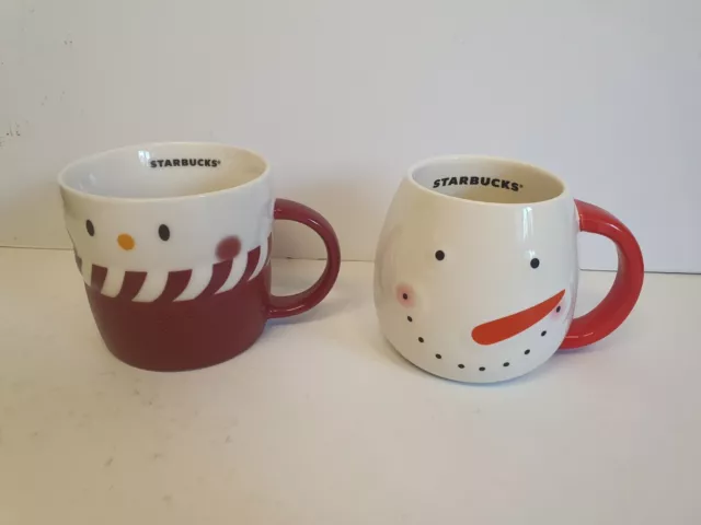 2 Schneemann Starbucks Tassen (A4)