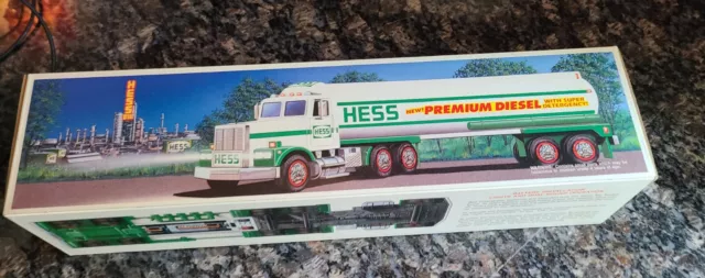 1993 Hess Premium Diesel Tanker Truck NOS w/collector Card  Limited Edition