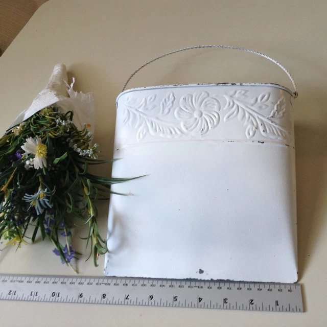 Southern Living PRESSED TIN White Flower Bucket Door Wall Shabby Chic +Flowers