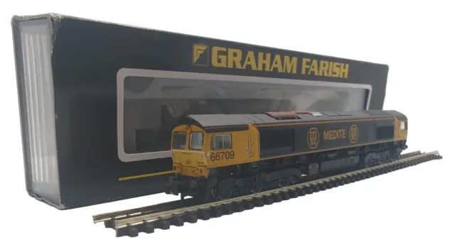 Working Bachmann Graham Farish N Gauge 371-379 Class 66 Diesel Loco 66709 Medite