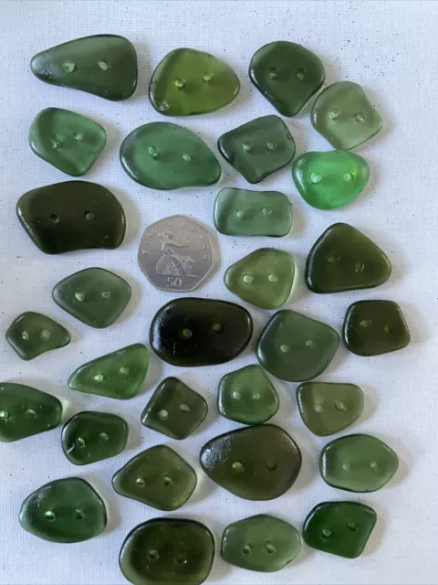 30 Double Drilled Shades Of Green Scottish Buttons Sea Glass Sewing BB1