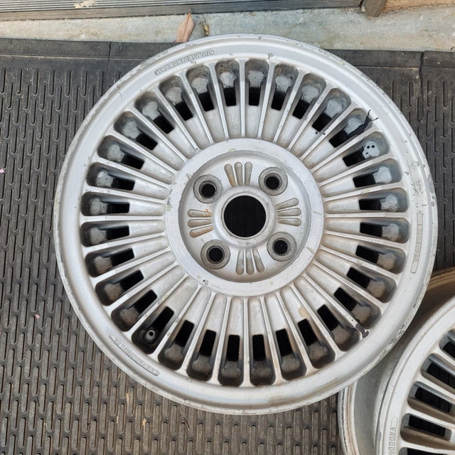 1 ALFA ROMEO CROMODORA WHEELS 14 X 5.5 Campanatura 45 - 1975 Two Available 1 ALFA ROMEO CROMODORA WHEELS 14 X 5.5 Campanatura 45 - 1975 Two Available