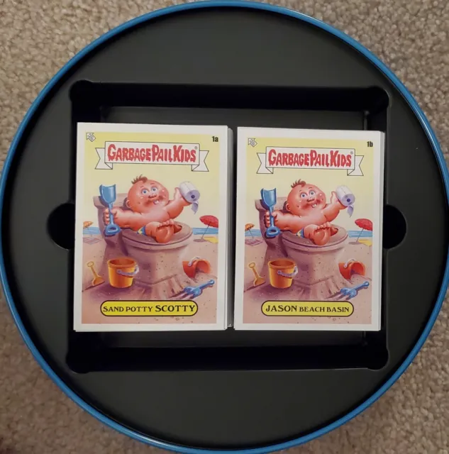 2023 GARBAGE PAIL KIDS • GO ON VACATION • Complete Base Set with Collectors Tin
