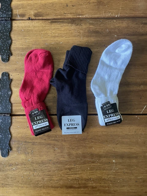 New Vintage Women’s Turn Cuff Socks 3 Pair Sears Slouch Red White Black