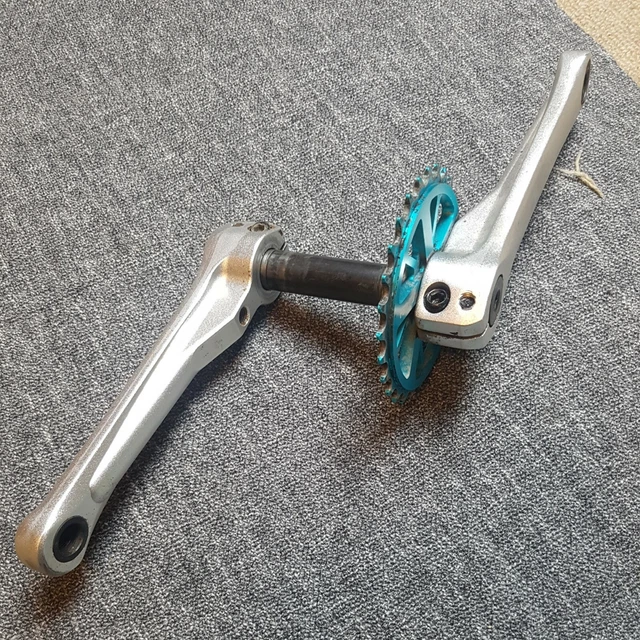 ILLEGAL BIKES 3 PIECE Cranks Premium Sprocket 28t 21.00