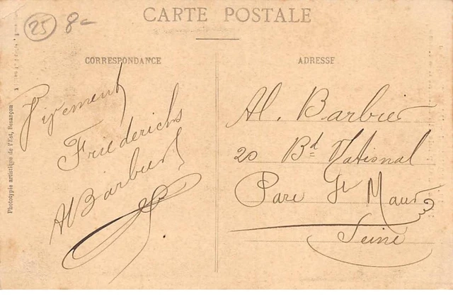 25 - BALUME LES DAMES - SAN50343 - Place du Capitole et Fountain des Lions 2