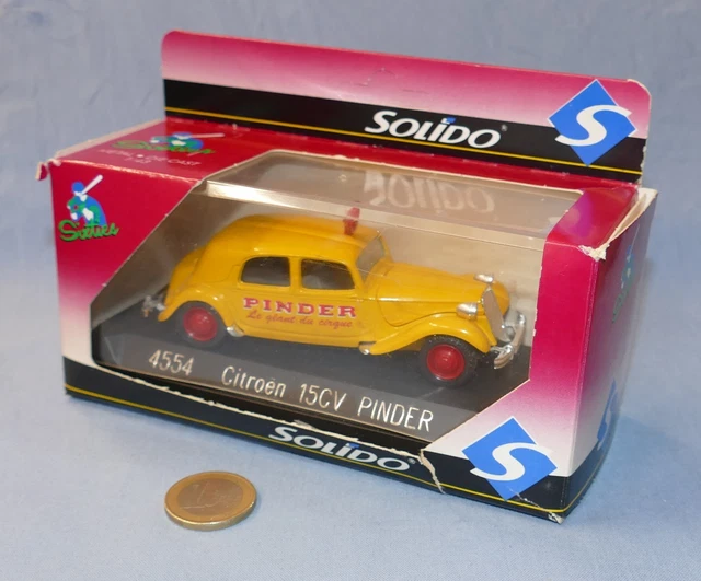 Le Citroën C4 F De La Parade Du Cirque Knie En Miniature Par Verem Au 1 45e 8900