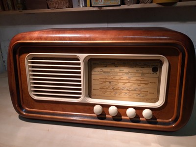 Magnadyne RADIO EPOCA PHONOLA VALVOLARE ITALIANA _no minerva magnadyne marelli philips cge 