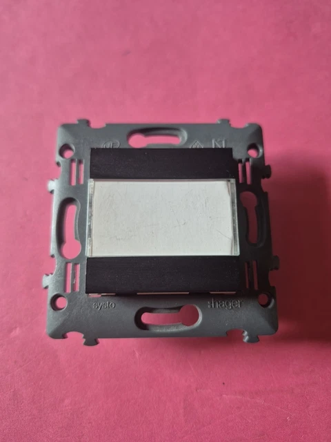 Bouton Poussoir KNX Hager WST302N - 2 Entrées - Noir - Pour Installation Domotique Basse Tension