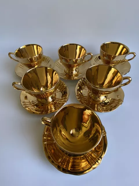 Royal Winton Grimwades  Heave Gold Set of 6 Tea Cups & Saucers England 1940s