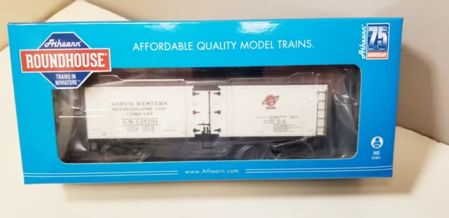 Roundhouse Athearn 98492 CHICAGO NORTH WESTERN RAILROAD 40' Wood Reefer 15101 HO