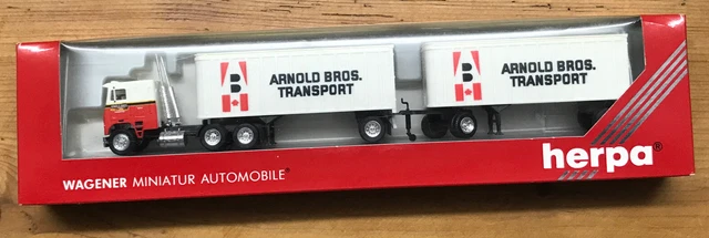 HO trailer Box trailer 4.7m for cars and vans | HO gauge