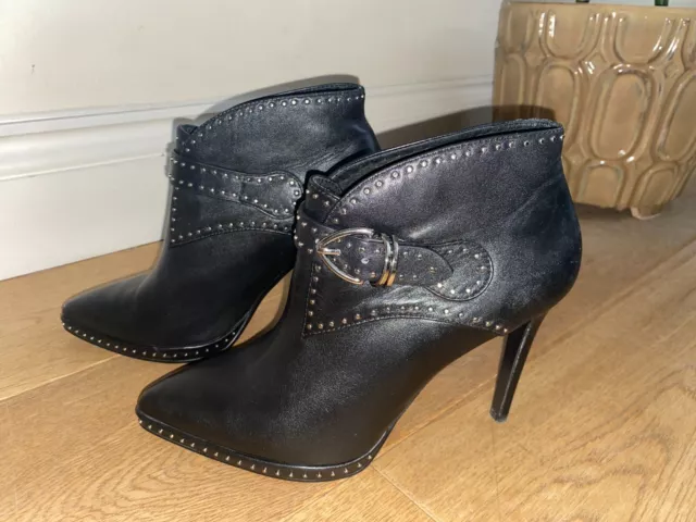 Lola best sale cruz stivali