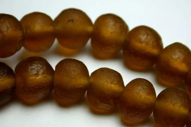 Krobo Dogon recycled Glas Perlen Ghana XXL 19 mm Amber coloured 2