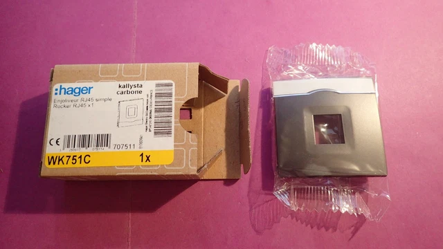 Enjoliveur Hager Kallysta Carbone Pour Prise RJ45 Ou HP Mono - Référence WK751C
