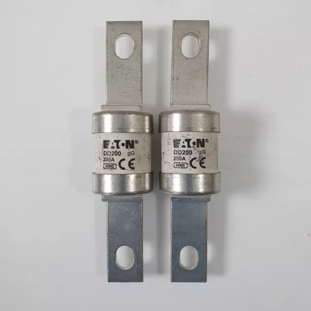 2 X  Eaton  DD200 Fuse  200A   BS88:2:1988   415VAC  80KA      - S96