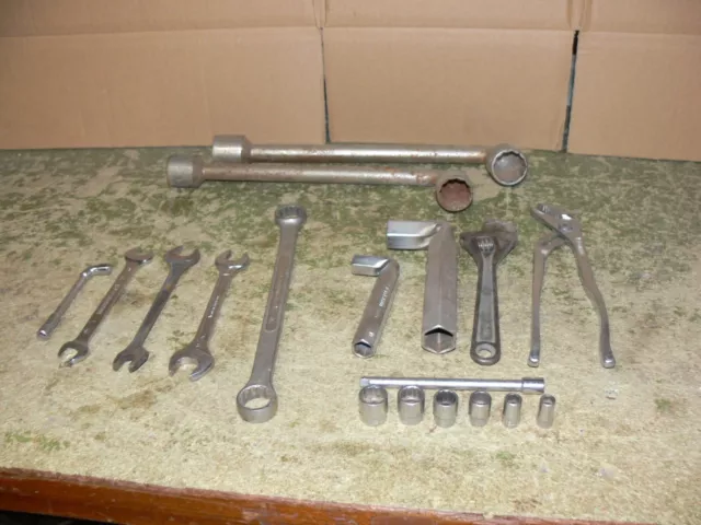 Gros Lot De 18 Outils Facom Divers Cle Douille Pince .....