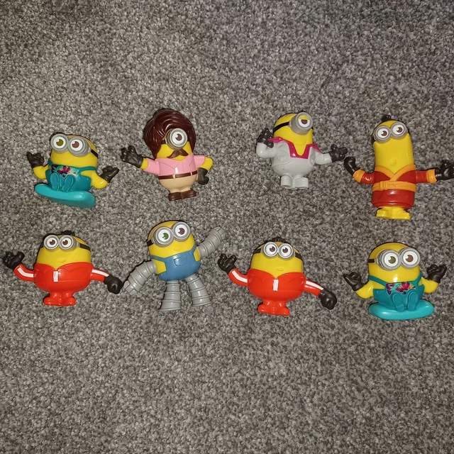 McDonalds Happy Meal Minions Despicable Me Figure Bundle x 8