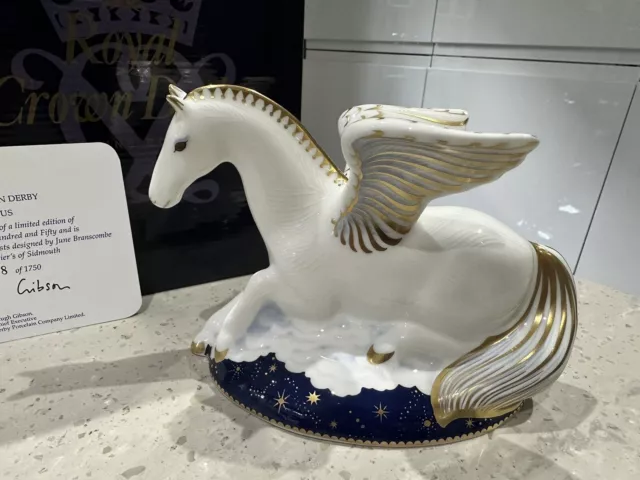 Calciatore Royal Crown Derby PEGASUS BESTIA MITICA srl edizione n. 808/1750 1°