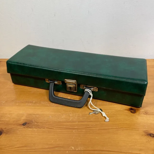 Vintage Kassettenhalter Box in grünem Kunstleder mit Schloss & Schlüssel
