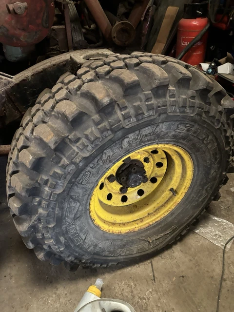 LAND ROVER DEFENDER & Discovery Modular Wheels - Simex Trekker 35/11 ...