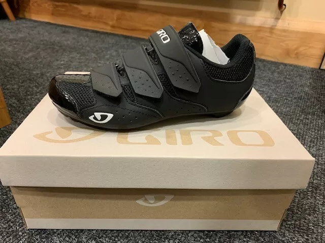 Giro Techne Damen-Radschuhe brandneu in Originalverpackung