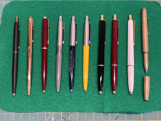 Mixed lot: Vintage Parker Jotter, Classic, Flighter, and other fine pens