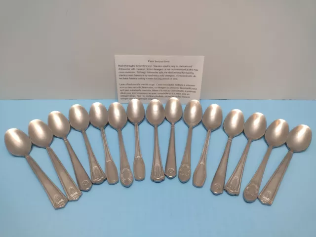 https://www.picclickimg.com/lXAAAOSw4wFlIw~9/HEARTH-AND-HAND-Magnolia-Appetizer-Spoons-Set-of.webp