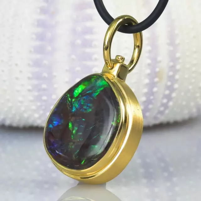 Pendant RARE Ammolite Ammonite Diamond & 18K Gold Vermeil Sterling Silver 10.95g