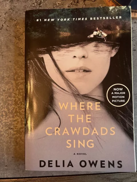 Where the Crawdads Sing by Delia Owens Paperback Book NY Times Bestseller
