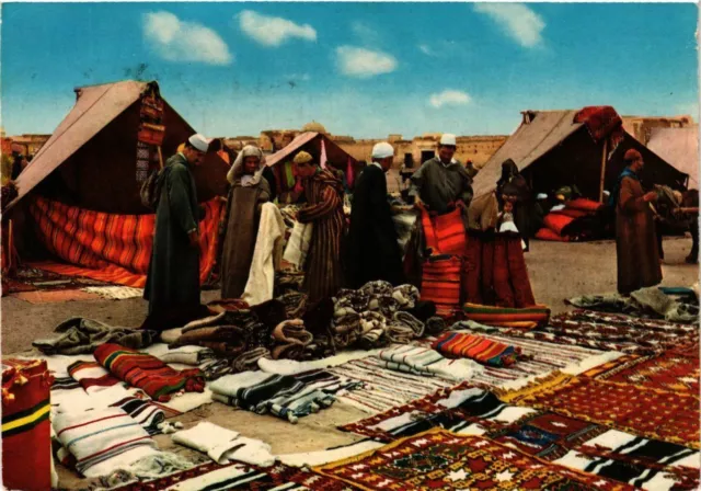 CPM AK MAROC Pittoresque-Souk au tapis (342479)