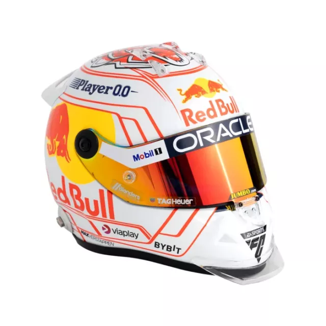 1:2 Helmet Japan 2023 Max Verstappen Complete Boxed Set