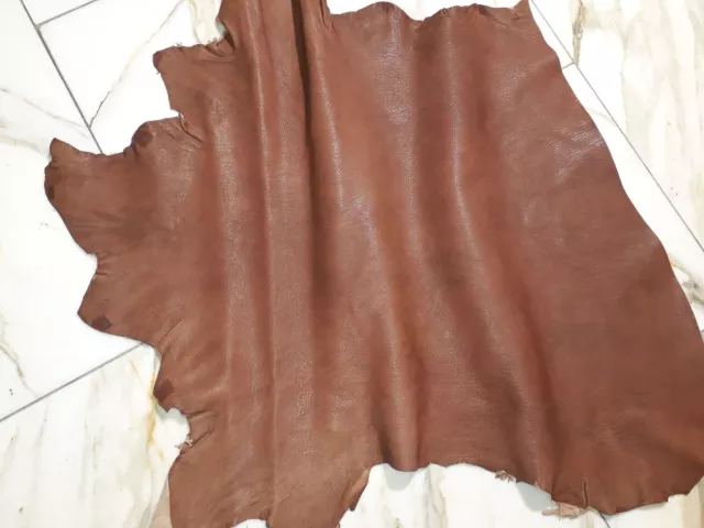 TIP DE PIEL 37374-LA, restos de cuero, 1 piel de cuero 1,0 mm, napa marrón tabaco antiguo