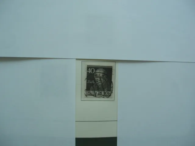 Briefmarke Berlin Nr. 100 berühmte Männer Berlins, gestempelt
