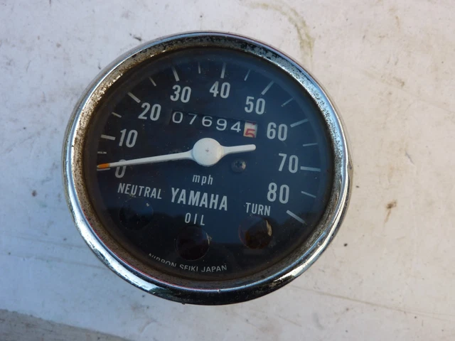 YAMAHA NIPPON SEIKI Japan SPEEDOMETER ASSEMBLY 80mph Oil Neutral Turn ...