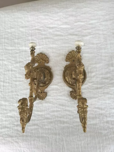 Antique Vintage Set Ornate Cast Brass Shelf Wall Hanging Brackets Robe Hook