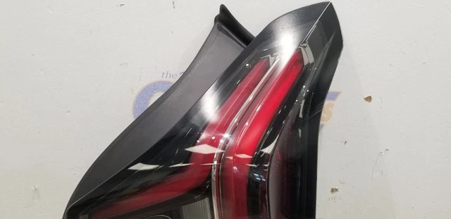 thumbnail image 2 of Ford Ranger Pickup Tail Light - 1993-1997, Right Passenger Side - Eagle Eyes FR252-U000R 2 of 6