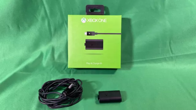 Microsoft Xbox One Play & Charge Kit, Top Zustand, getestet