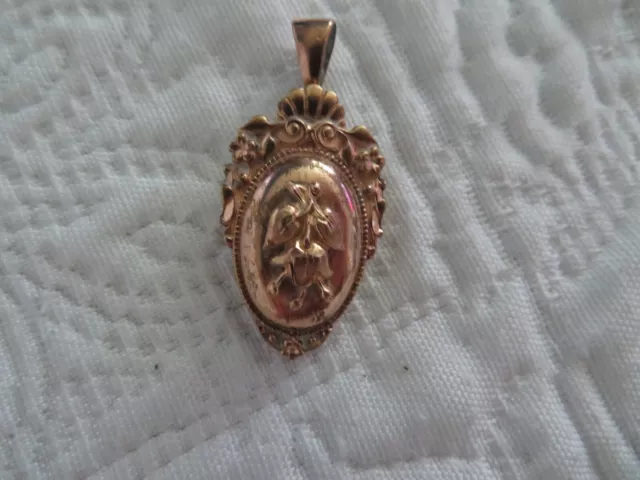 ancien pendentif porte photo en métal doré napolèon III