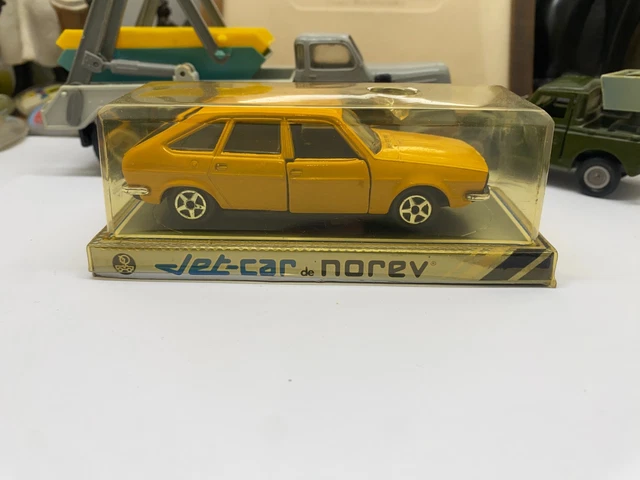 ANCIENNE PEUGEOT 504 de NOREV Jet Car au 1/43eme EUR 15,00 - FR