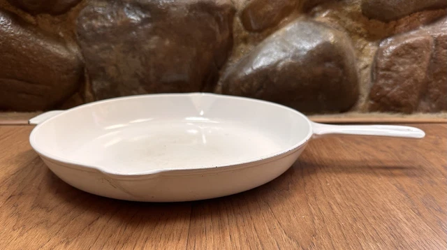 Le Creuset Skillet 12" Cast Iron Double Spout Pan Made In France White #30