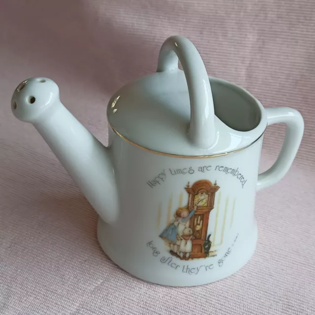 Holly Hobbie White Porcelain Watering Can Vintage Retro 1974 Happy Times Clock