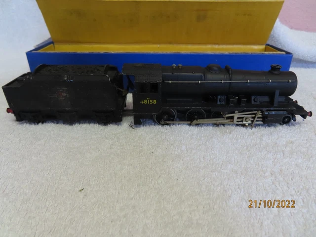 HORNBY DUBLO No.LT 25 8F 2-8-0 FREIGHT LOCO  in box