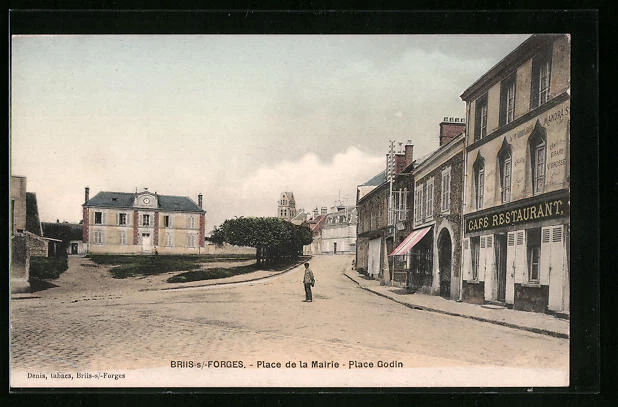 CPA Briis-sous-Forges, Place de la Mairie-Place Godin