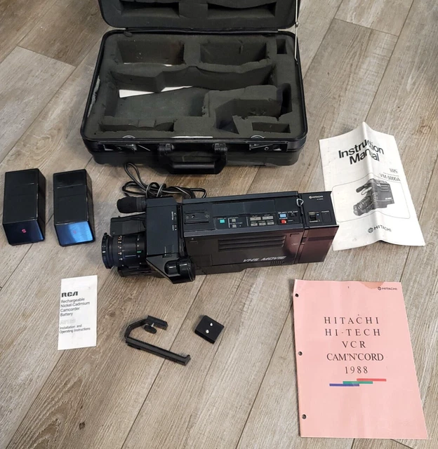 VINTAGE HITACHI VM5000A VHS Movie Camera Film w/ Charger Batteries