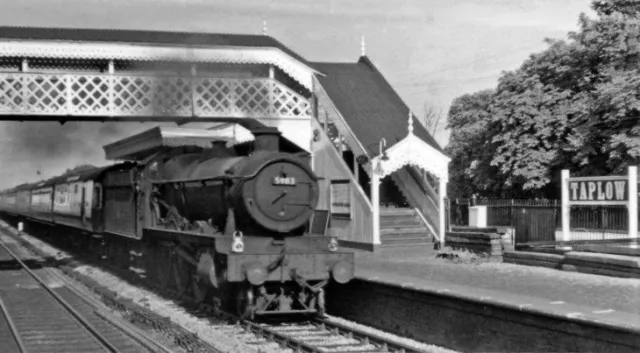 Photo  Gwr 5983 Henley Hall At Taplow Railway Station 1958