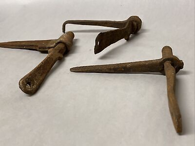 LOT OF 3 LARGER ANTIQUE FORGED WROUGHT IRON SHUTTER DOGS SPIKES STAYS Lot #15 3