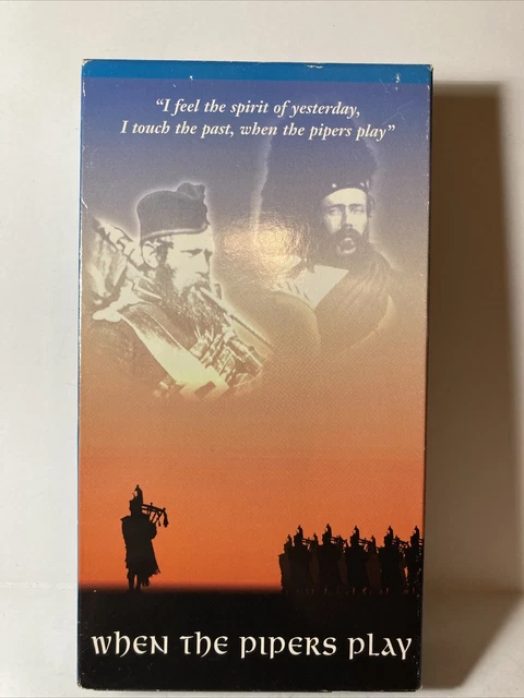 1 VHS WHEN THE PIPERS PLAY Great Highland Bagpipe Instrument of War Good Used