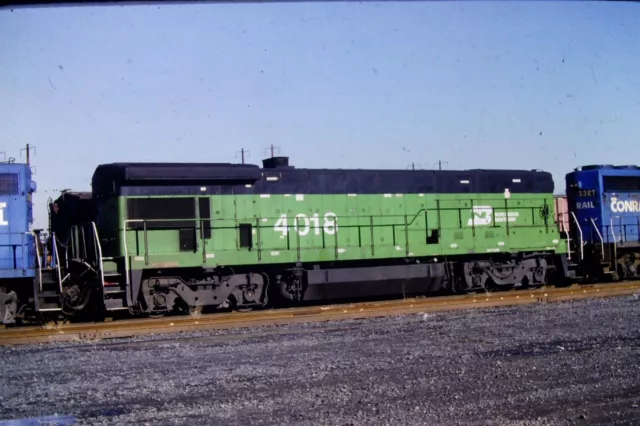 Kodachrome Original Slide Burlington Northern Diesel #4018 (1991) Item CC#2997