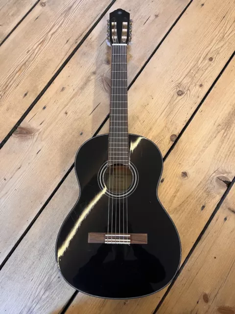 Yamaha CS40 3/4 Konzertgitarre für Kinder mit Tasche. Gitarre. Versand möglich.